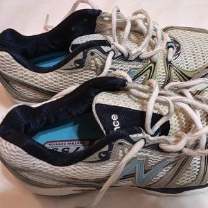 New Balance Running Sneakers Womens 9  WR759BN
